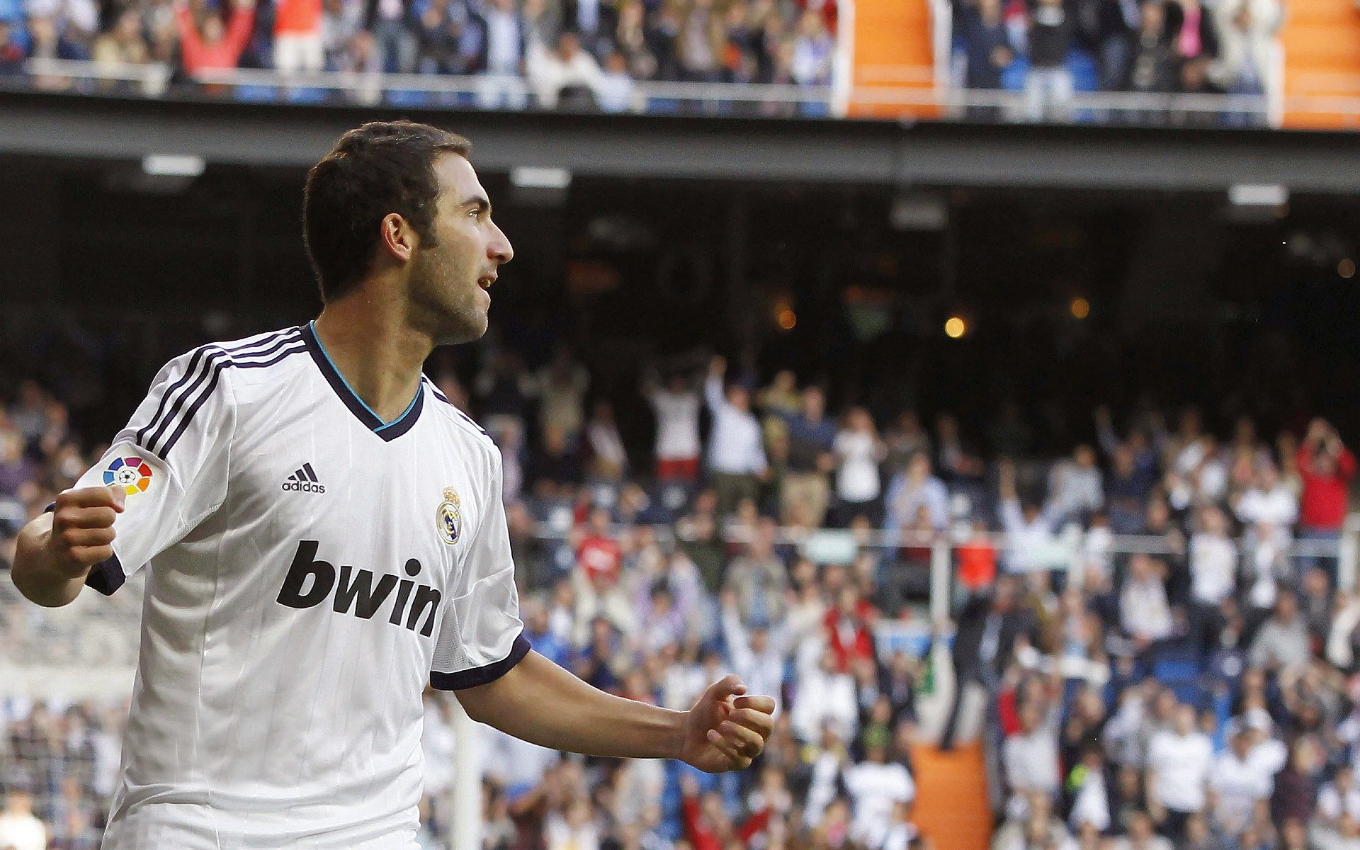 萨索洛客场大败，降至积分榜垫底，萨索洛阵型