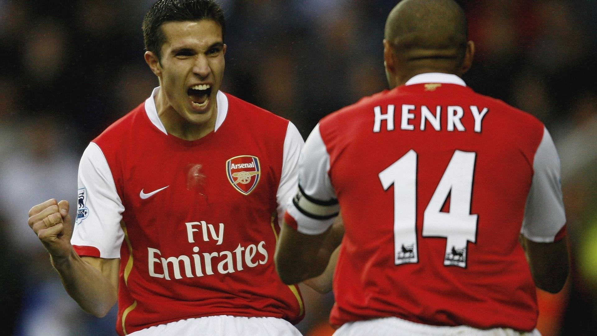 特色“足球+文化+旅游”融合发展模式在多地全面推进，行业新格局正在形成